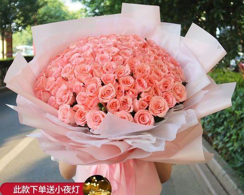 九十九朵玫瑰的浪漫与神秘（探寻九十九朵玫瑰的寓意与传说）