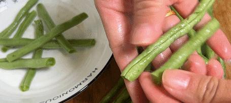 如何洗干净四季豆（教你正确的四季豆洗涤方法）