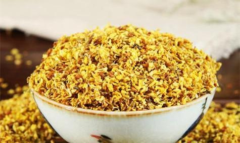 红桂花——芳香满溢的养生佳品（探秘红桂花的功效）