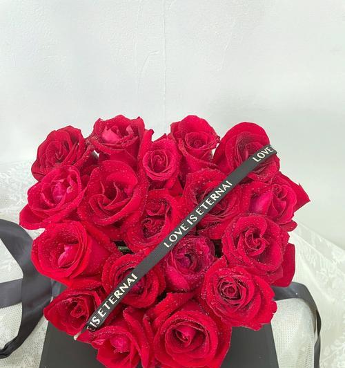 18朵玫瑰的代表意义与传说（探寻玫瑰花的神秘象征和情感表达方式）
