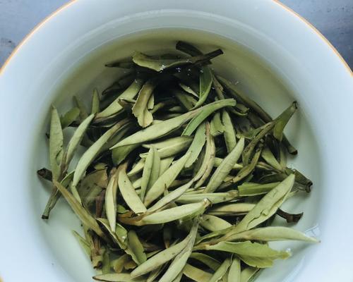 白牡丹属于什么茶？白牡丹茶的分类和特点是什么？