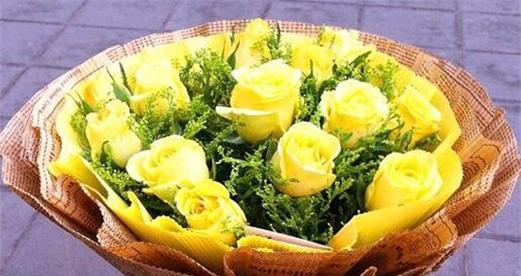 16朵黄玫瑰的花语是什么？送花时需要注意什么？