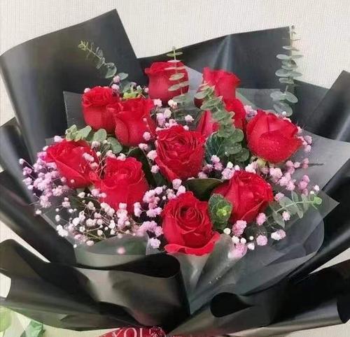 30朵玫瑰花语代表什么意思？送花时需要注意什么？