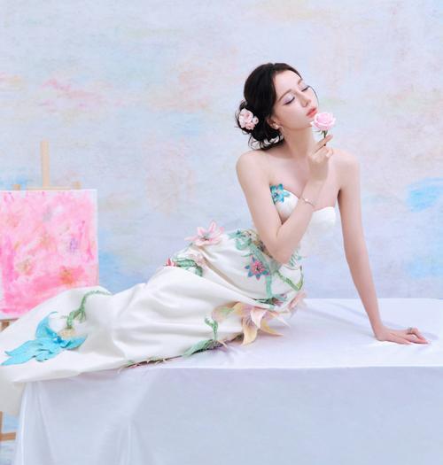 热巴的玫瑰裙子图片大全最新