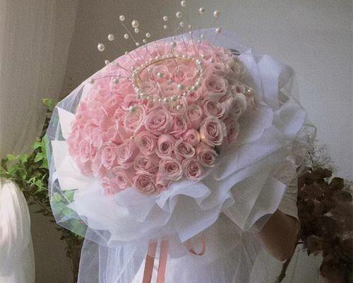 媳妇过生日送玫瑰花合适吗？哪种颜色的玫瑰花更受欢迎？