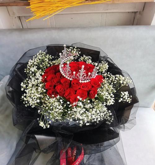 男生送33朵玫瑰花的含义是什么？33朵玫瑰花代表了什么？