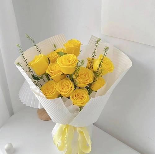 14朵黄色玫瑰花的含义是什么？送14朵黄玫瑰代表什么？
