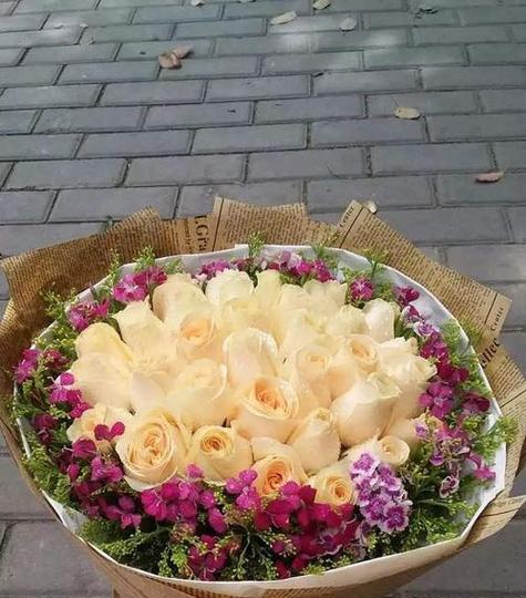 一束13朵玫瑰花代表了什么含义？