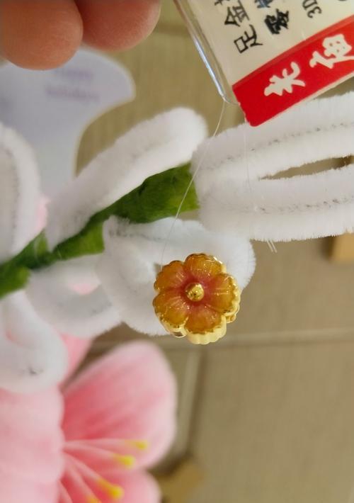 白樱花的花语是什么？樱花如何传达纯洁与希望？