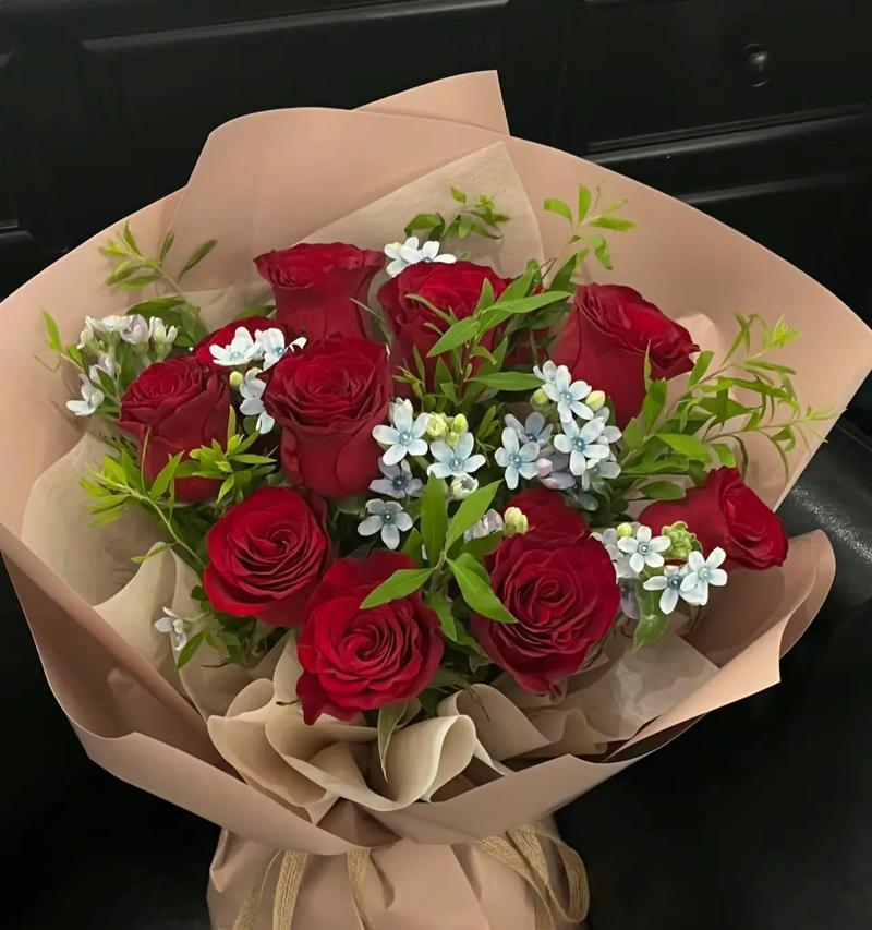 六月雨花束表达的情感是什么？
