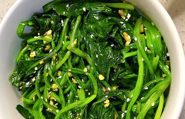菠菜苗叶子发黄的原因及解决方法是什么？