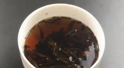 自制发酵花肥的方法是什么？