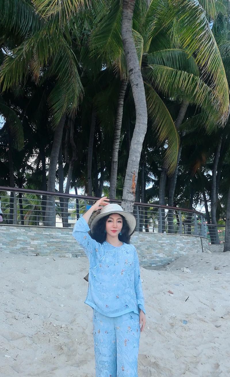 海边象征爱情的花朵有哪些？它们各自代表什么意义？