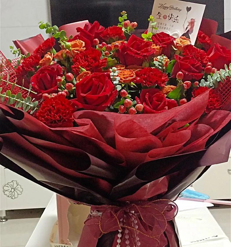 放花里的礼物有什么寓意？花中藏礼的含义是什么？