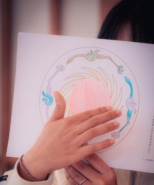 花锦图案的象征意义是什么？