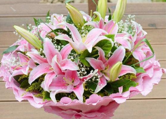 大王夫妇花语祝福是什么？