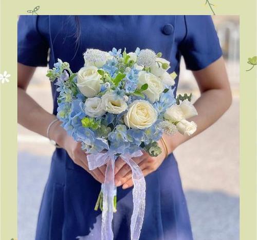 手捧花如何象征亲情和友情？选择手捧花时应注意什么？