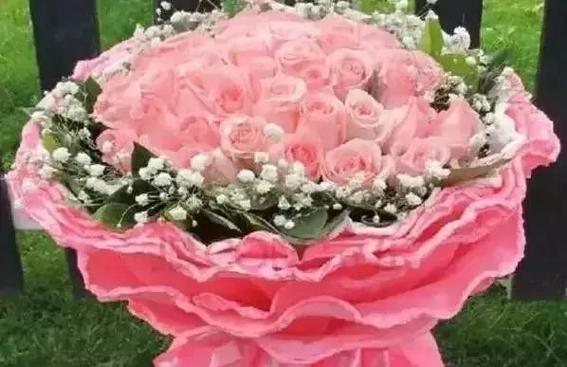 七夕节送一束玫瑰花有何寓意？它代表了什么？