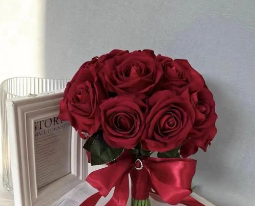 中式婚礼中扔手捧花有何寓意？
