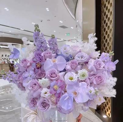 送紫色花的寓意是什么？
