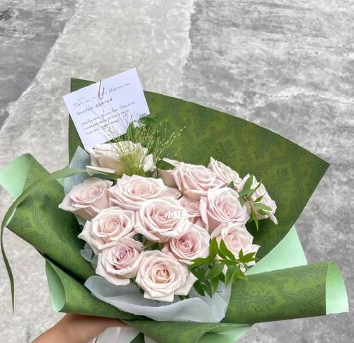 绿色玫瑰花送给闺蜜有何深意？