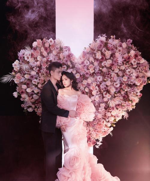 粉色手捧花代表了什么含义？