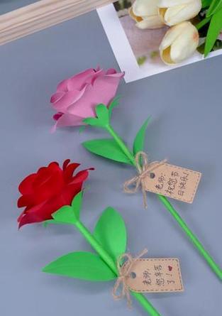 教师节送几朵手工花寓意好？