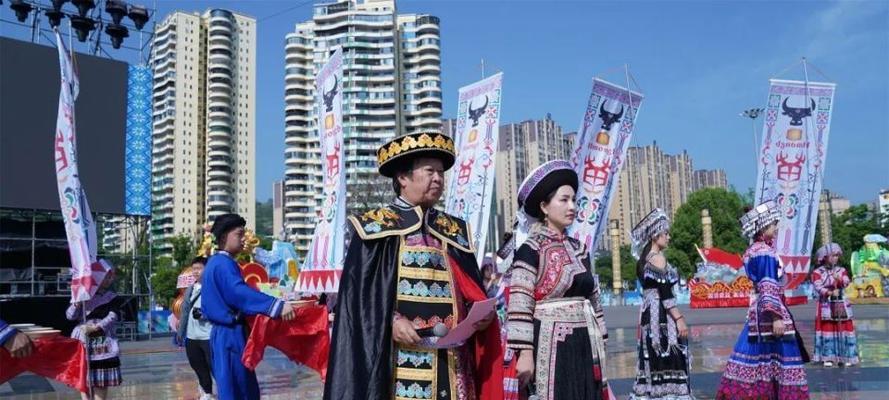 花山节花杆代表什么意义？苗族花山节花杆的寓意是什么？